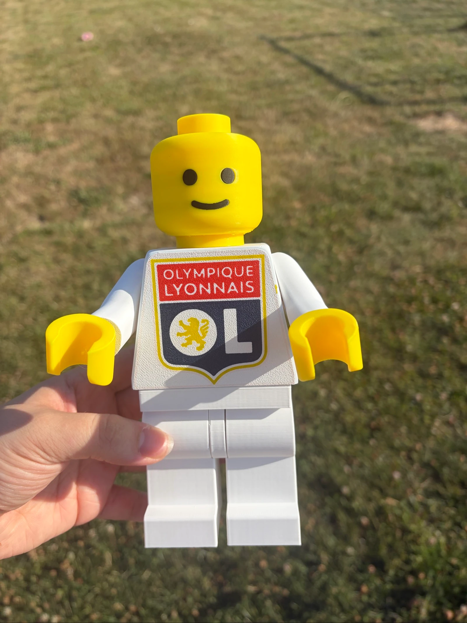 Grande figurine LEGO 20 cm Olympique Lyonnais – Impression 3D – Neuve